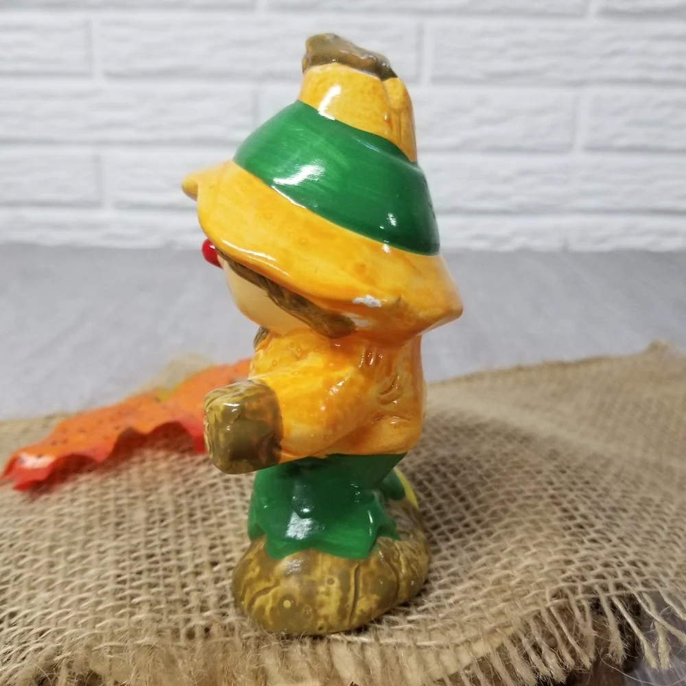 Vintage scarecrow decor - Picture 6 of 12